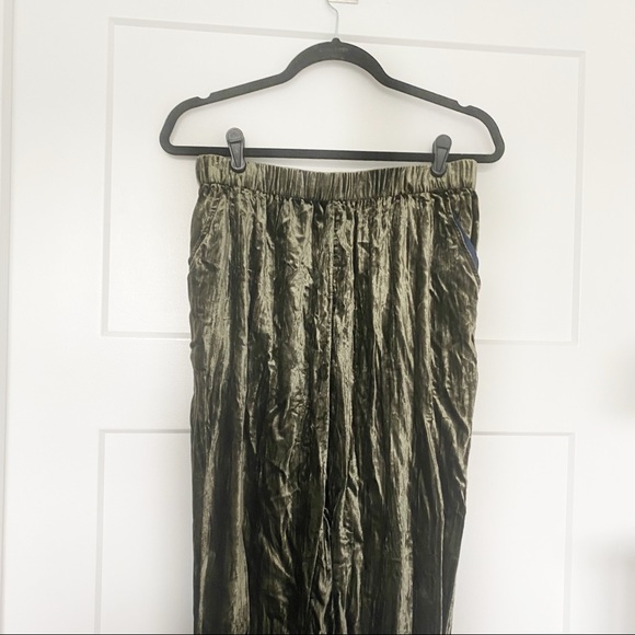 Anthropologie ett:twa Kinley Crushed Velvet Ankle Pants Green Size Small - Picture 8 of 10